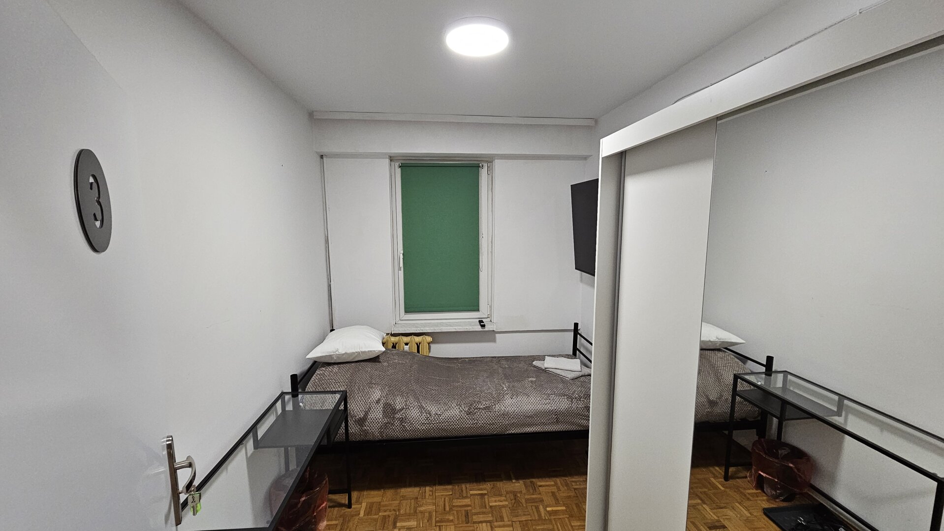 Stare Sady 31 pokój 3